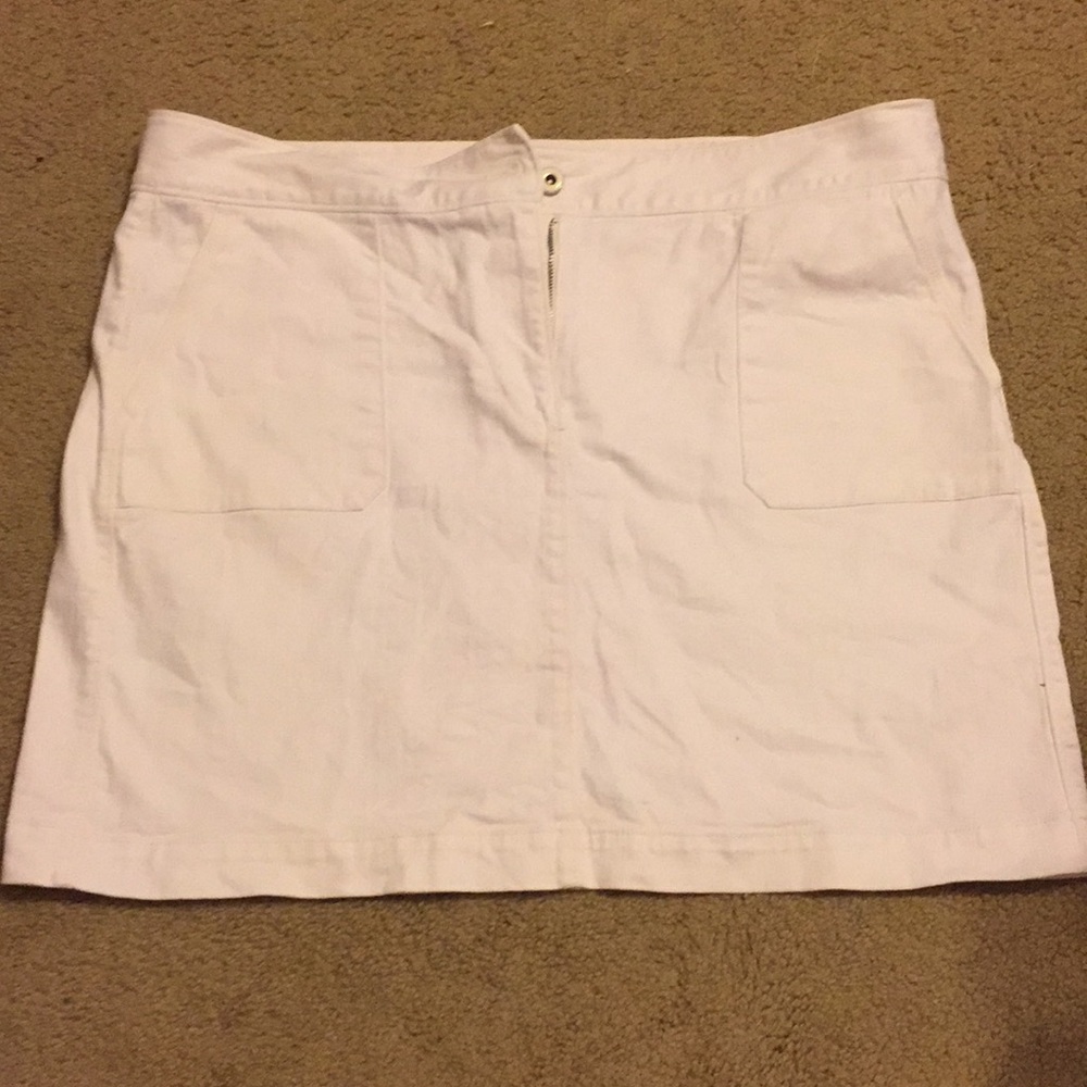 Size 16, LOFT white jean skirt